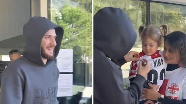 "აუ, არ მჯერა" - ხვიჩა კვარაცხელიას და მისი ქართველი გულშემატკივრის მოულოდნელი შეხვედრა მონაკოში